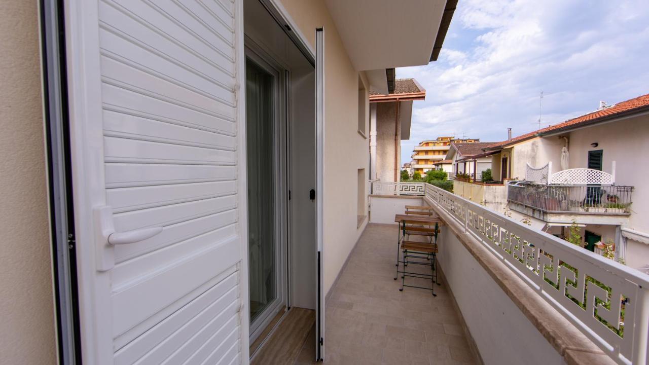 Aria Di Sale Bed & Breakfast Martinsicuro Dış mekan fotoğraf